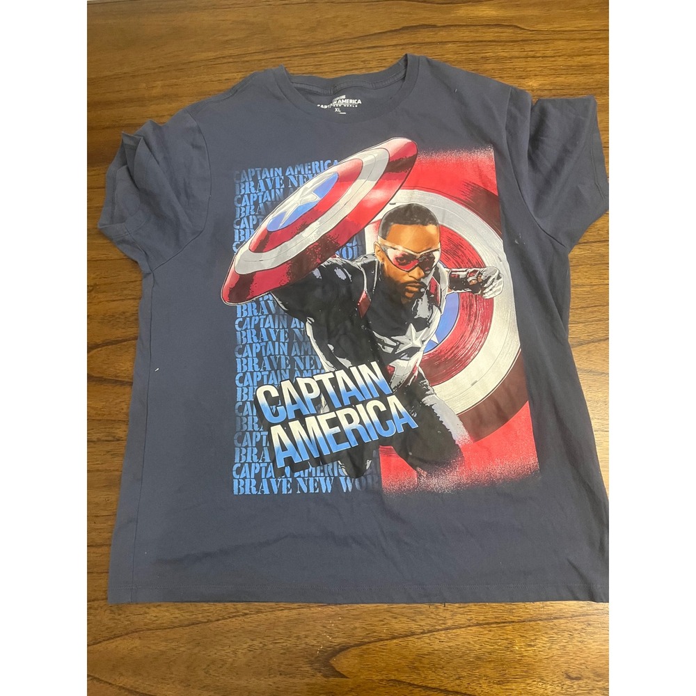 Marvel Captain America Brave New World Sam Wilson Graphic T-Shirt Mens XL Gray